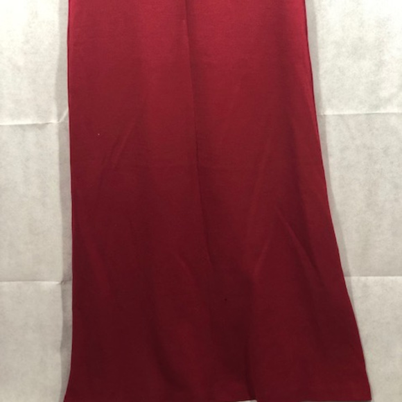 St. John Evening Collection by Marie Gray - Picture 2 of 4